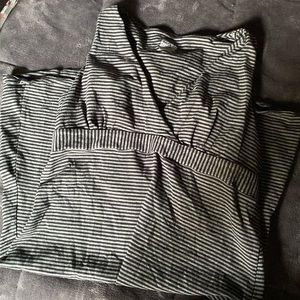 Gilligan & O’Malley Nursing Nightgown Medium